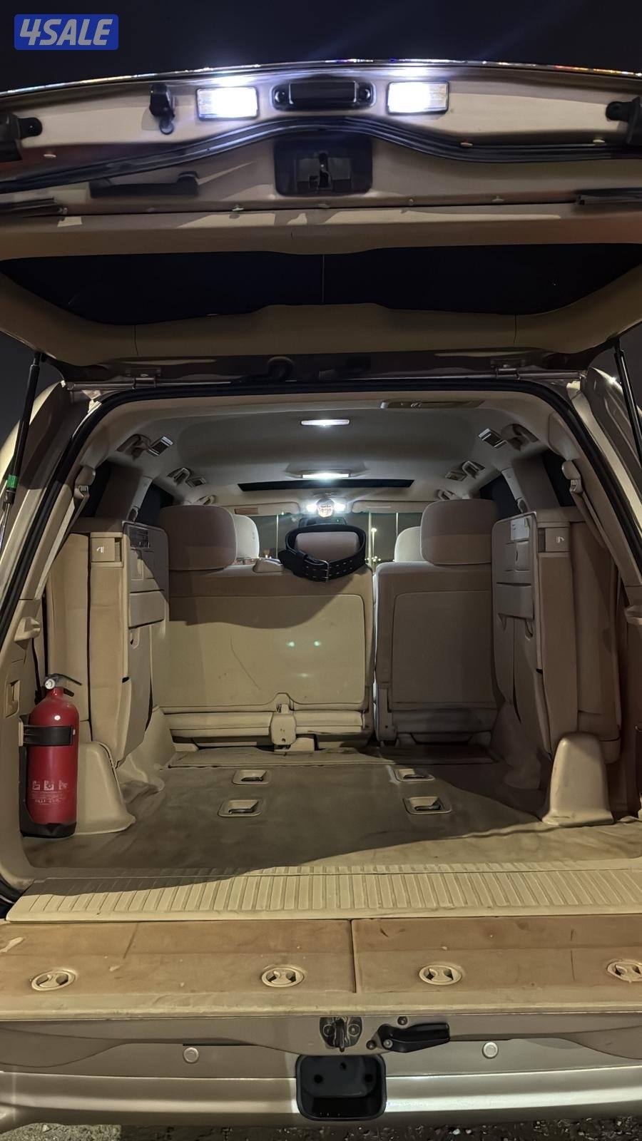 للبيع لاندكروزر موديل 2012 اللون ذهبي8