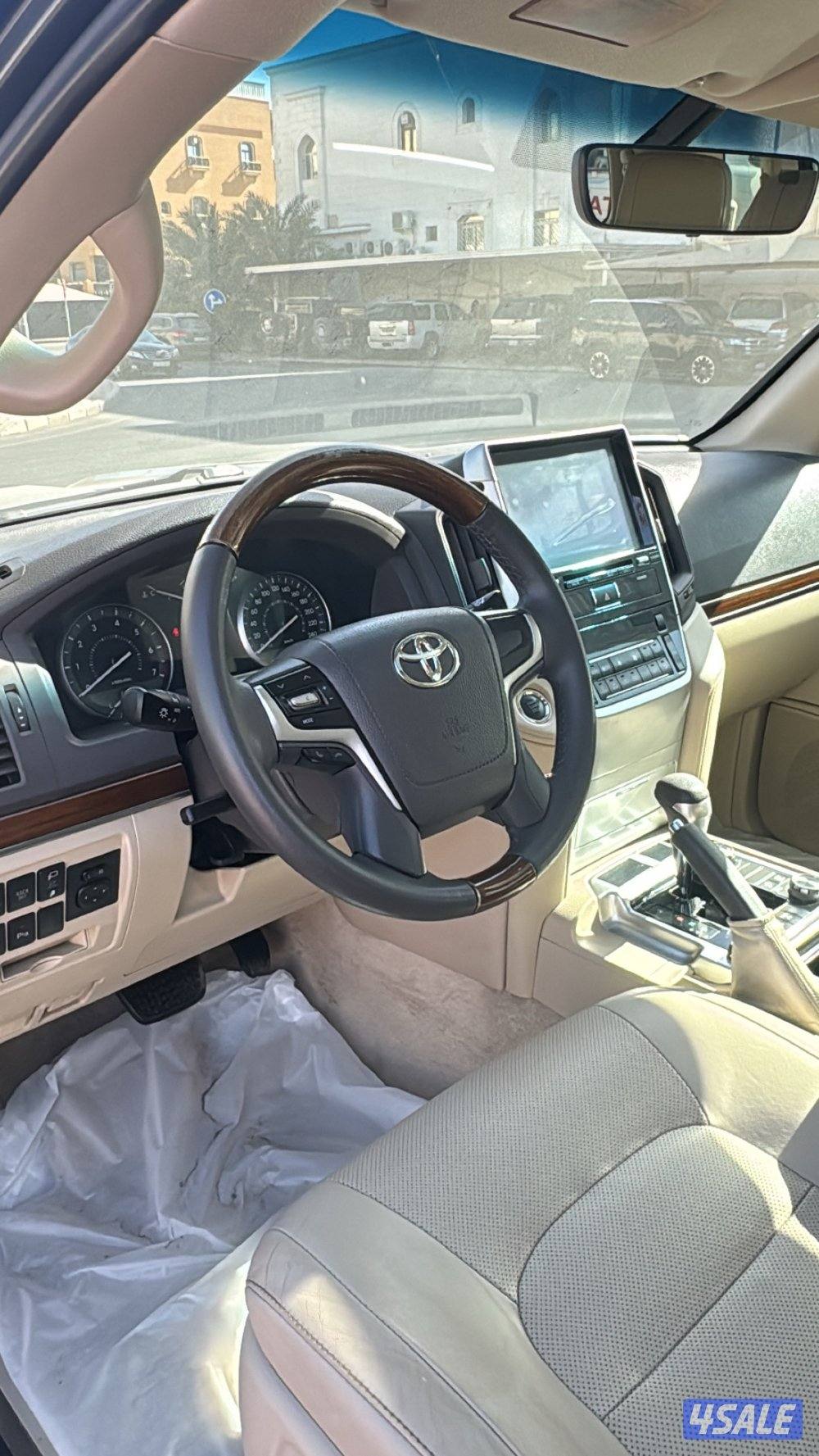 لاندكروز ٨ سلندرgxr8