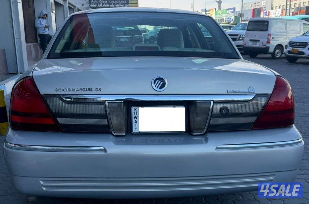 ميركوري جراند ماركيز GS موديل 2011 بحالة تبارك الرحمن شرط الفحص1