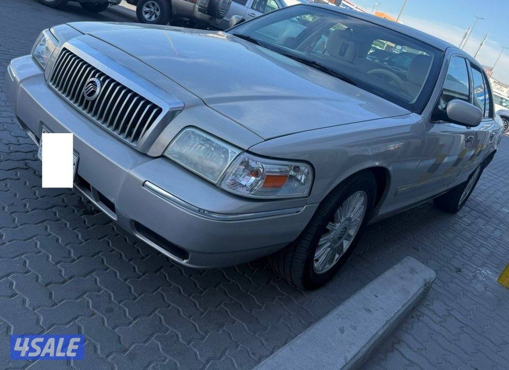 ميركوري جراند ماركيز GS موديل 2011 بحالة تبارك الرحمن شرط الفحص5