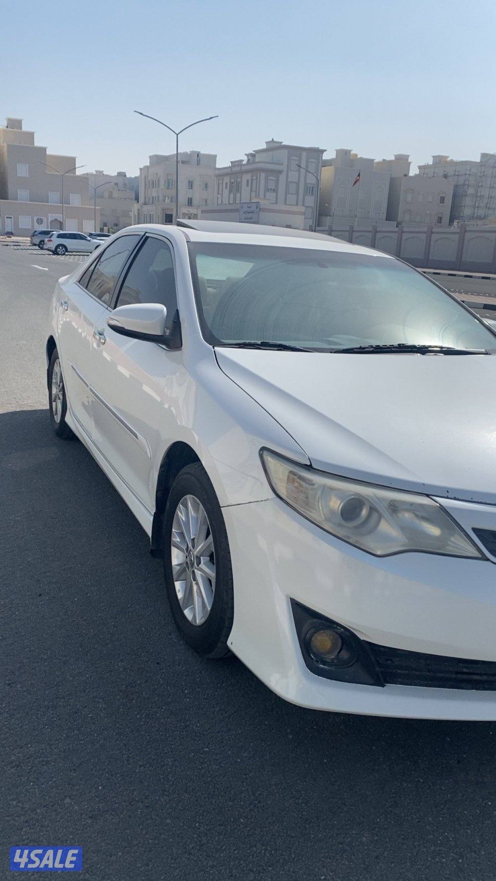 للبيع كامري 2012 GLX2