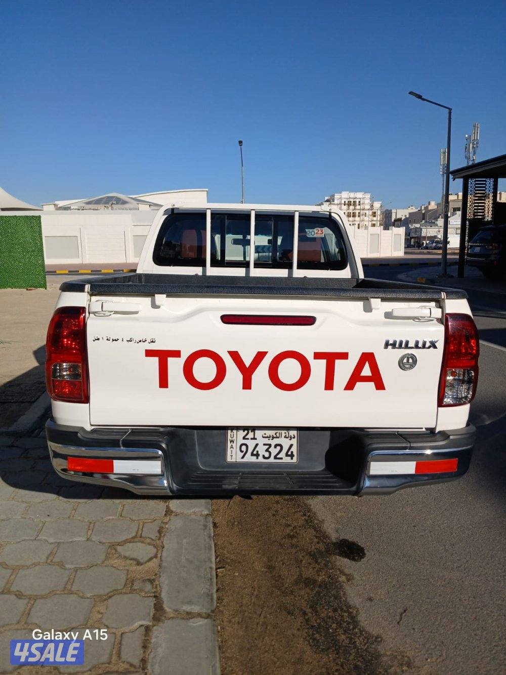 للبيع هيلكس ٢٠٢٣ شرط الفحص ممشى ٢٢ الف فقط1