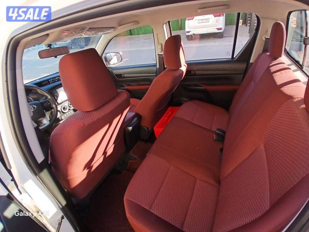 للبيع هيلكس ٢٠٢٣ شرط الفحص ممشى ٢٢ الف فقط3