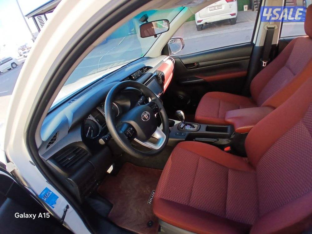 للبيع هيلكس ٢٠٢٣ شرط الفحص ممشى ٢٢ الف فقط4