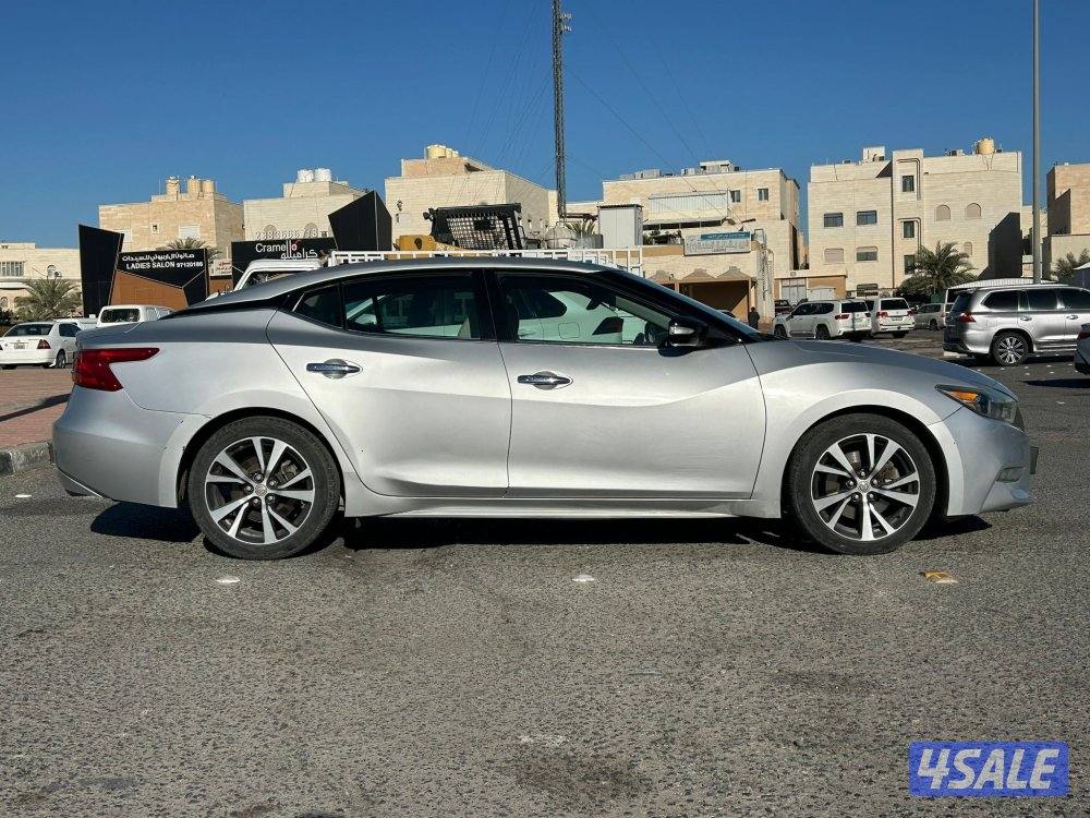 نيسان مكسيما SV موديل 2016 ماشي 143 الف شرط الفحص4