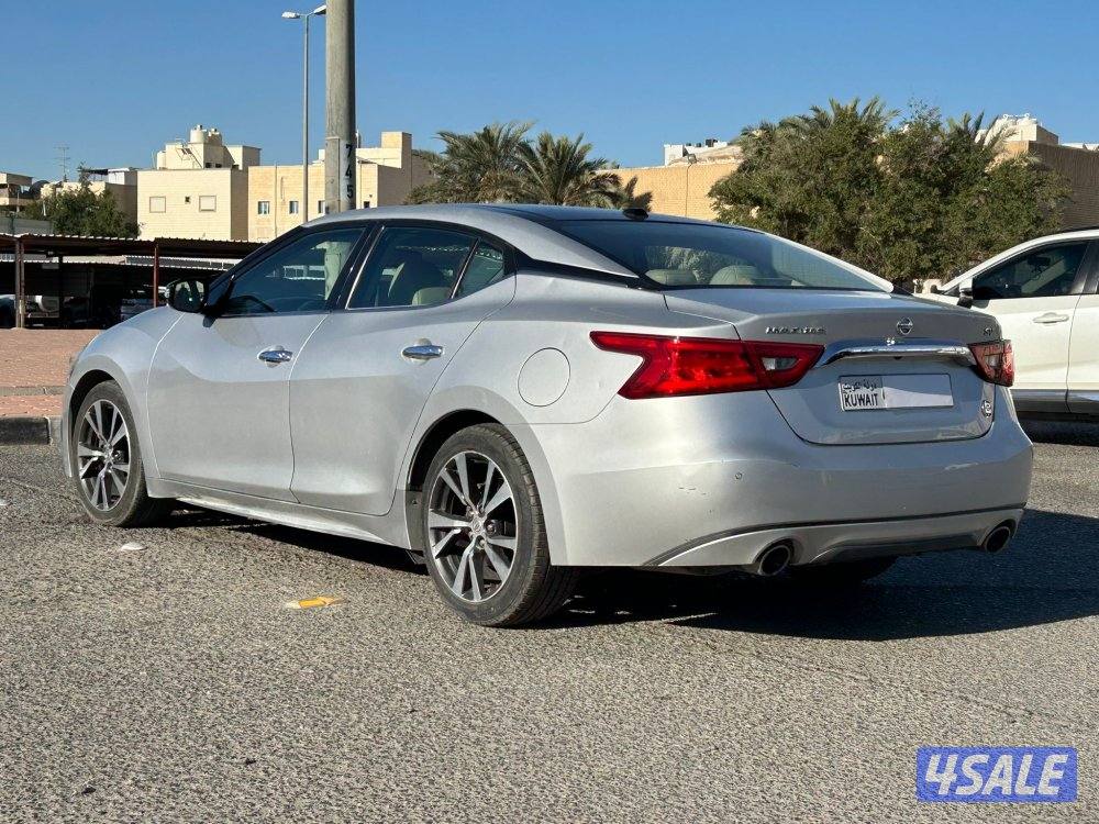 نيسان مكسيما SV موديل 2016 ماشي 143 الف شرط الفحص6