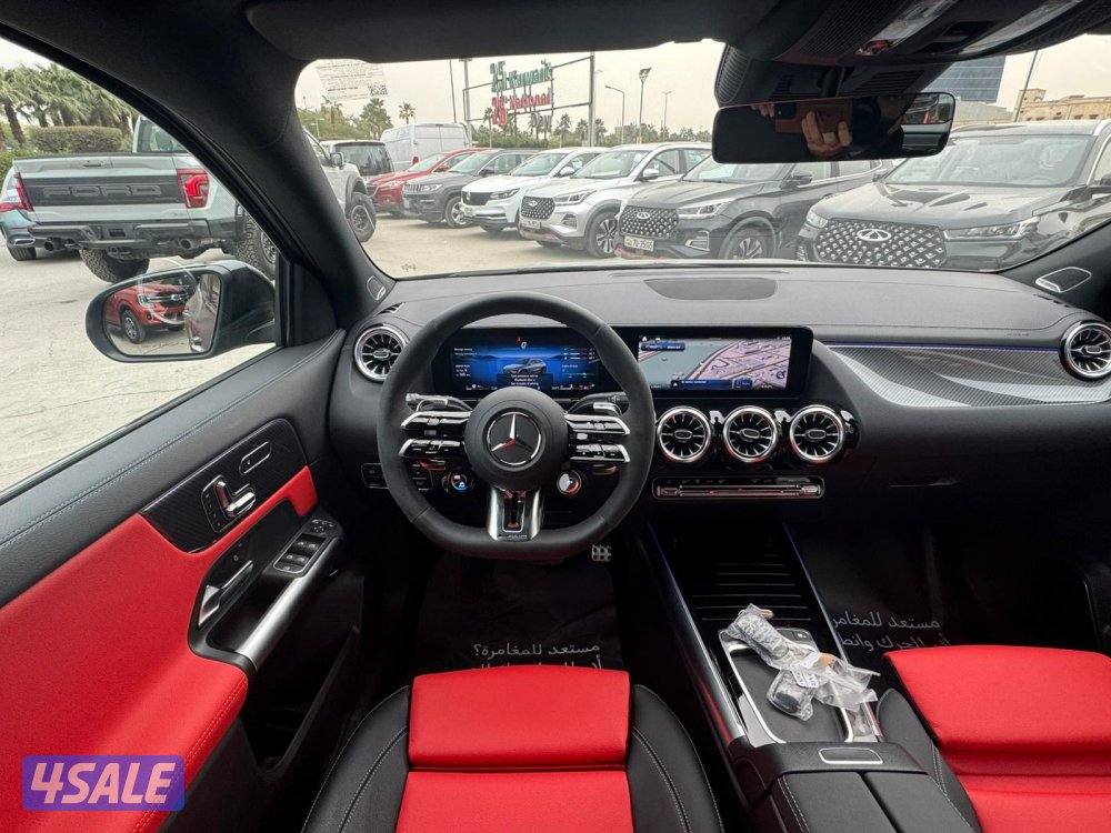 Mercedes - Benz GLA45 AMG8