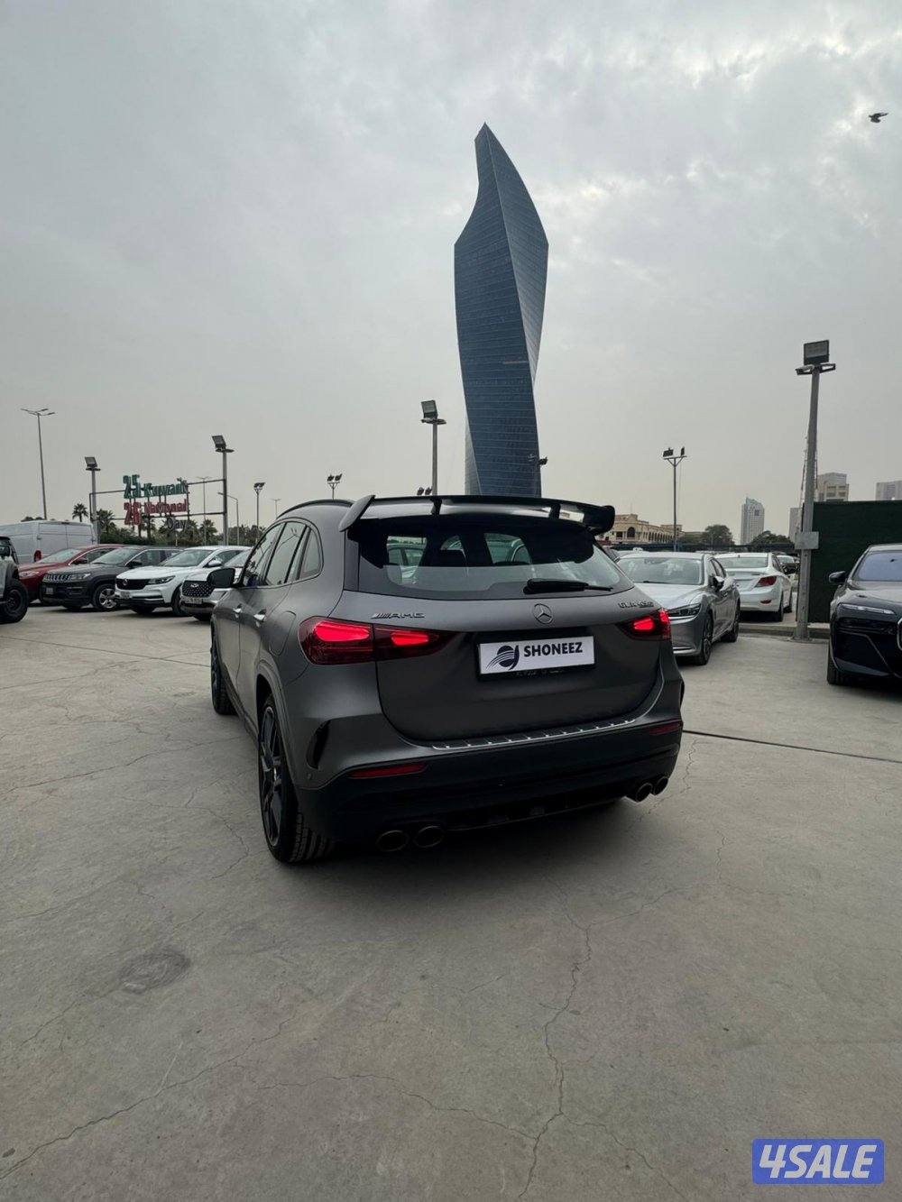 Mercedes - Benz GLA45 AMG10