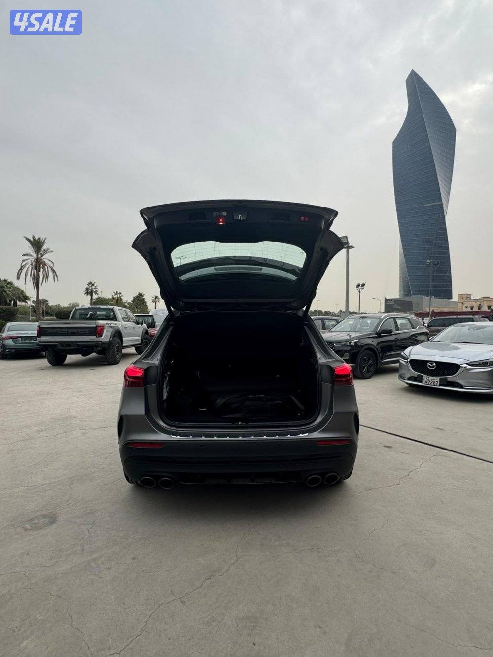 Mercedes - Benz GLA45 AMG11