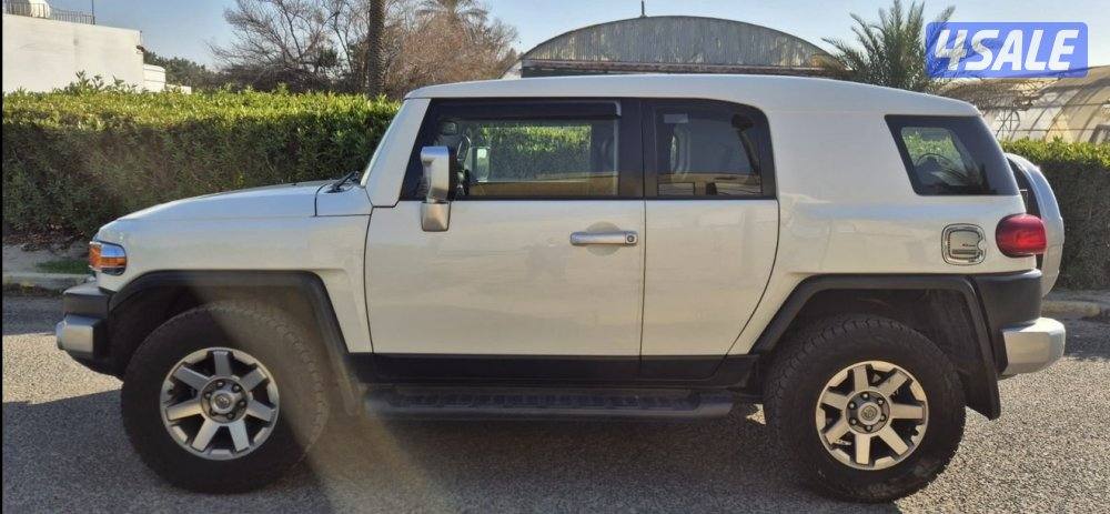 للبيع FJ 20171