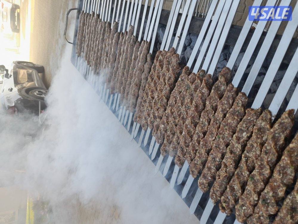 مشويات الشيف رافع المتنقلة8