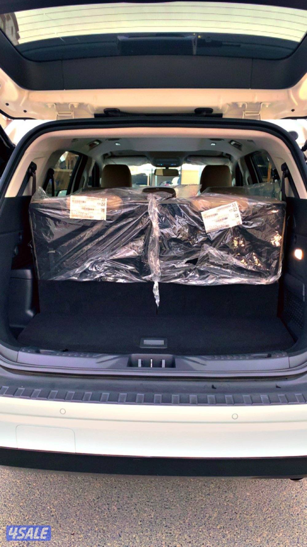 SAL CAR FORD EVEREST km10