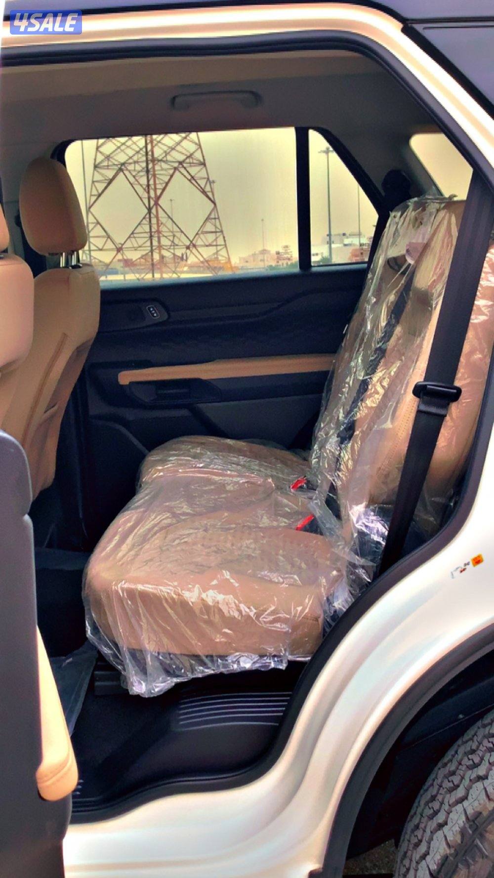 SAL CAR FORD EVEREST km12