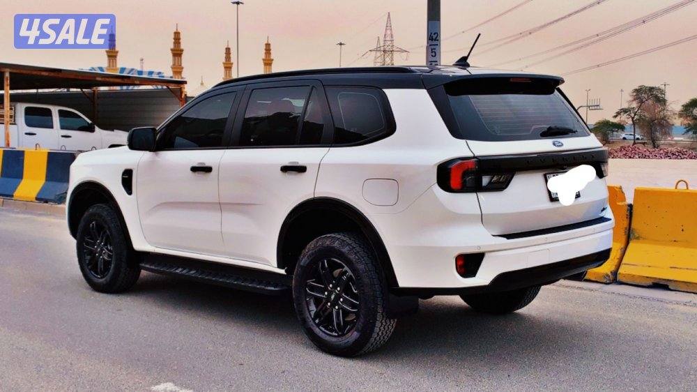 SAL CAR FORD EVEREST km19