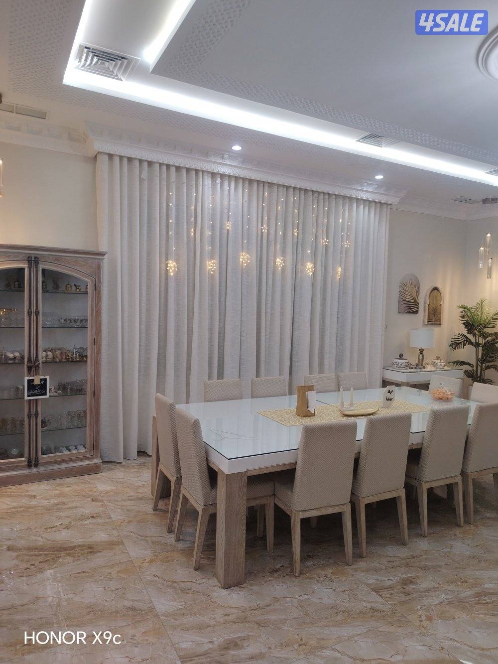 الضجيج مجمع غاليريا8