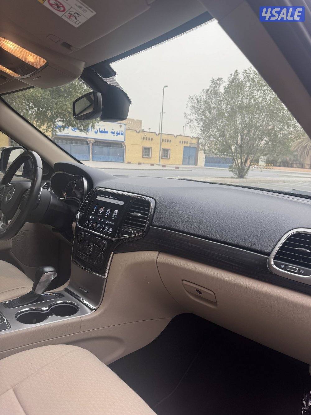 لاريدو 4/4 قمة بالنظافة2