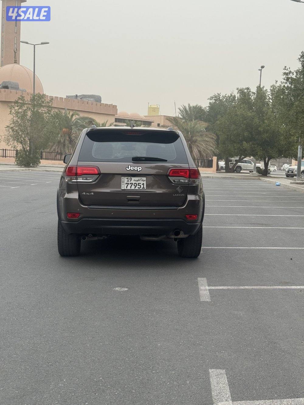 لاريدو 4/4 قمة بالنظافة3