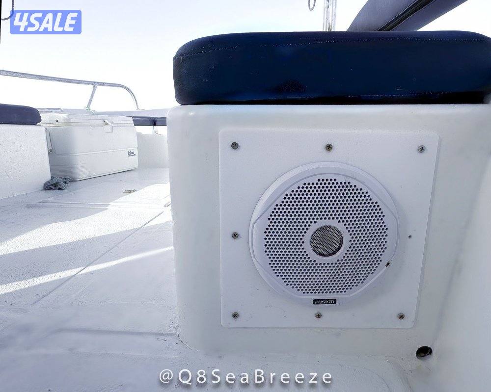 ايجار طراد رحلات حداق ونزها. قوارب مجهزه بجميع أجهزت الامن والسلامه9