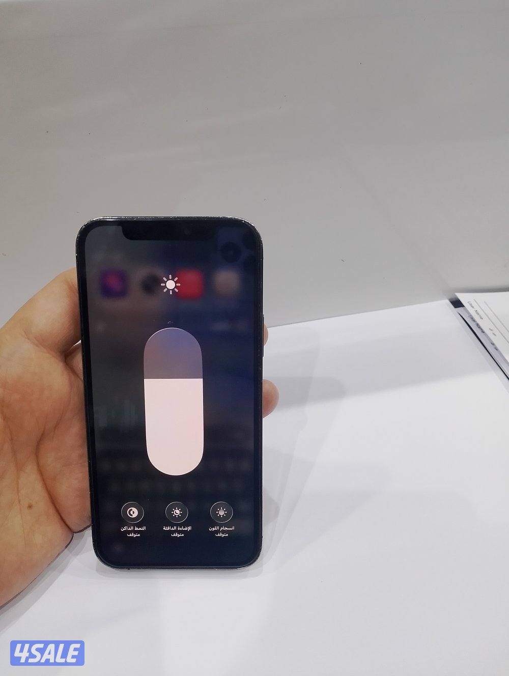 ايفون 12pro جيجا 256 اسود5