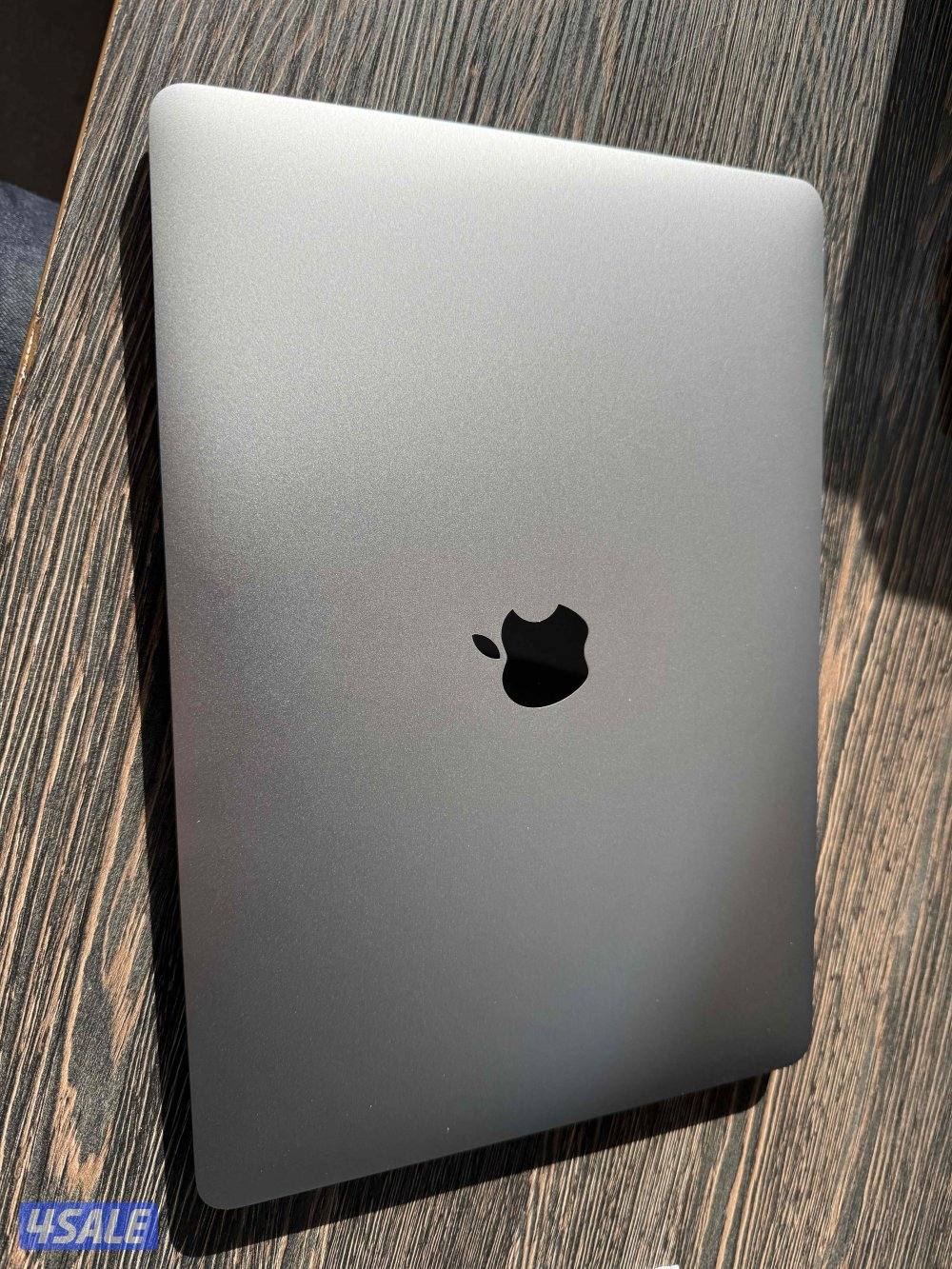 MacBook Pro M1 512GB2