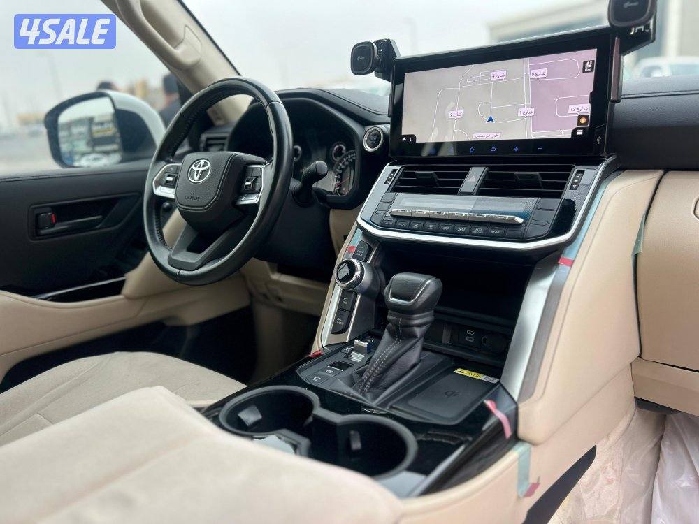 تويوتا لاند كروزر GX.R AERO
 twin turbo.V6
موديل 2023
ماشى 48.000 k.m7