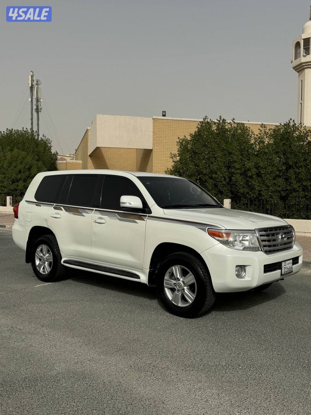 لاند كروزر 20120