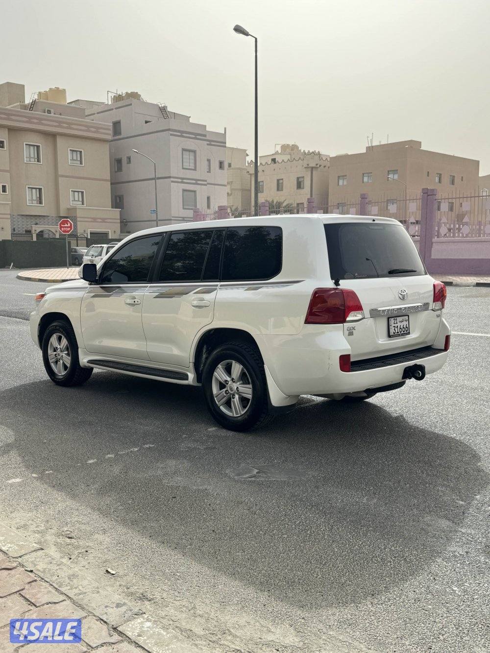 لاند كروزر 20123