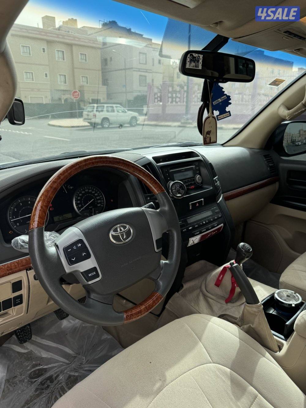 لاند كروزر 20125