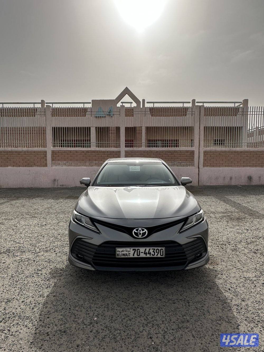 للبيع كامري موديل 2023 GLE0