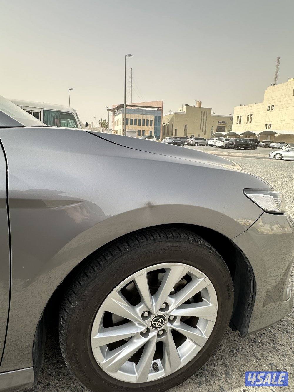 للبيع كامري موديل 2023 GLE4