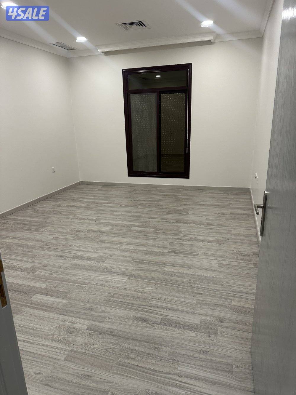 ٣ غرف ٣ حمامات غرفة خدا5