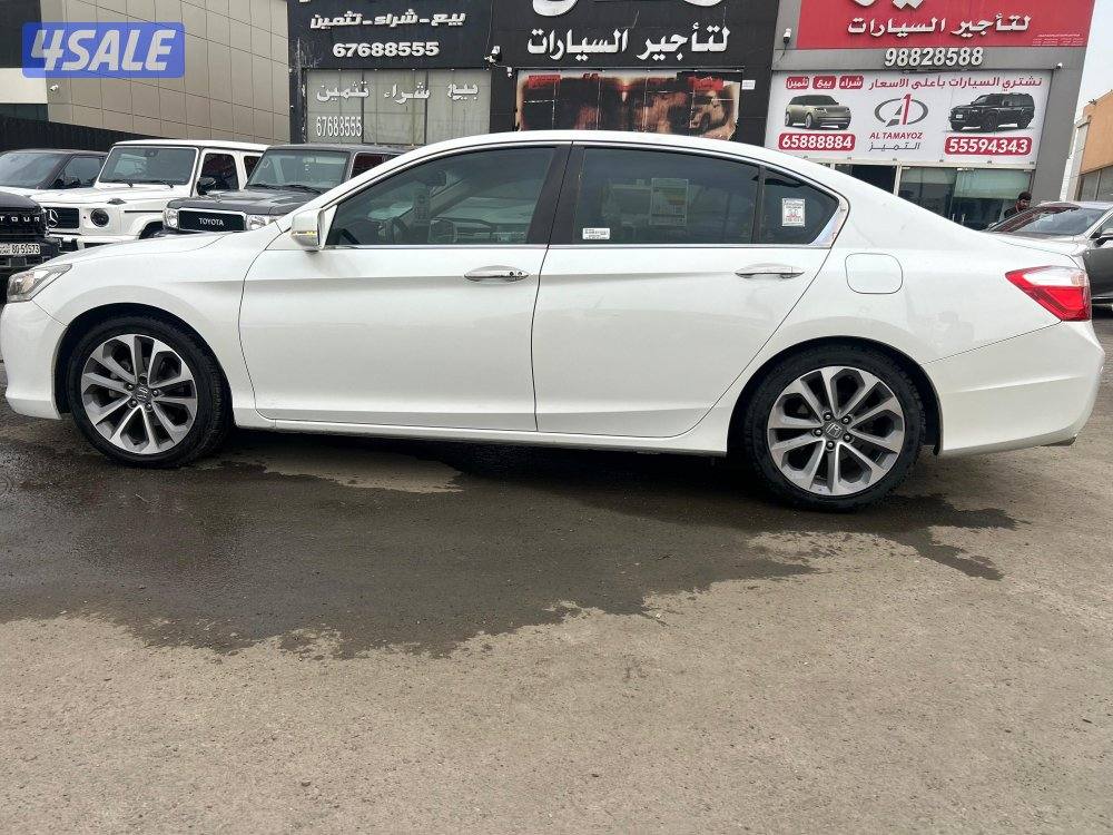 هوندا اكورد.V6
موديل 2013
ماشى 115.000 k.m
وارد الغانم.اصباغ متفرقه3