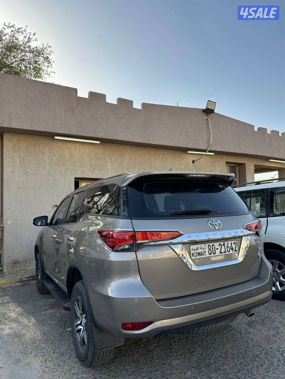 للبيع جيب فورتنر ٢٠٢٤ الساير فل بدون فتحة ٦ سلندر دبل قير1