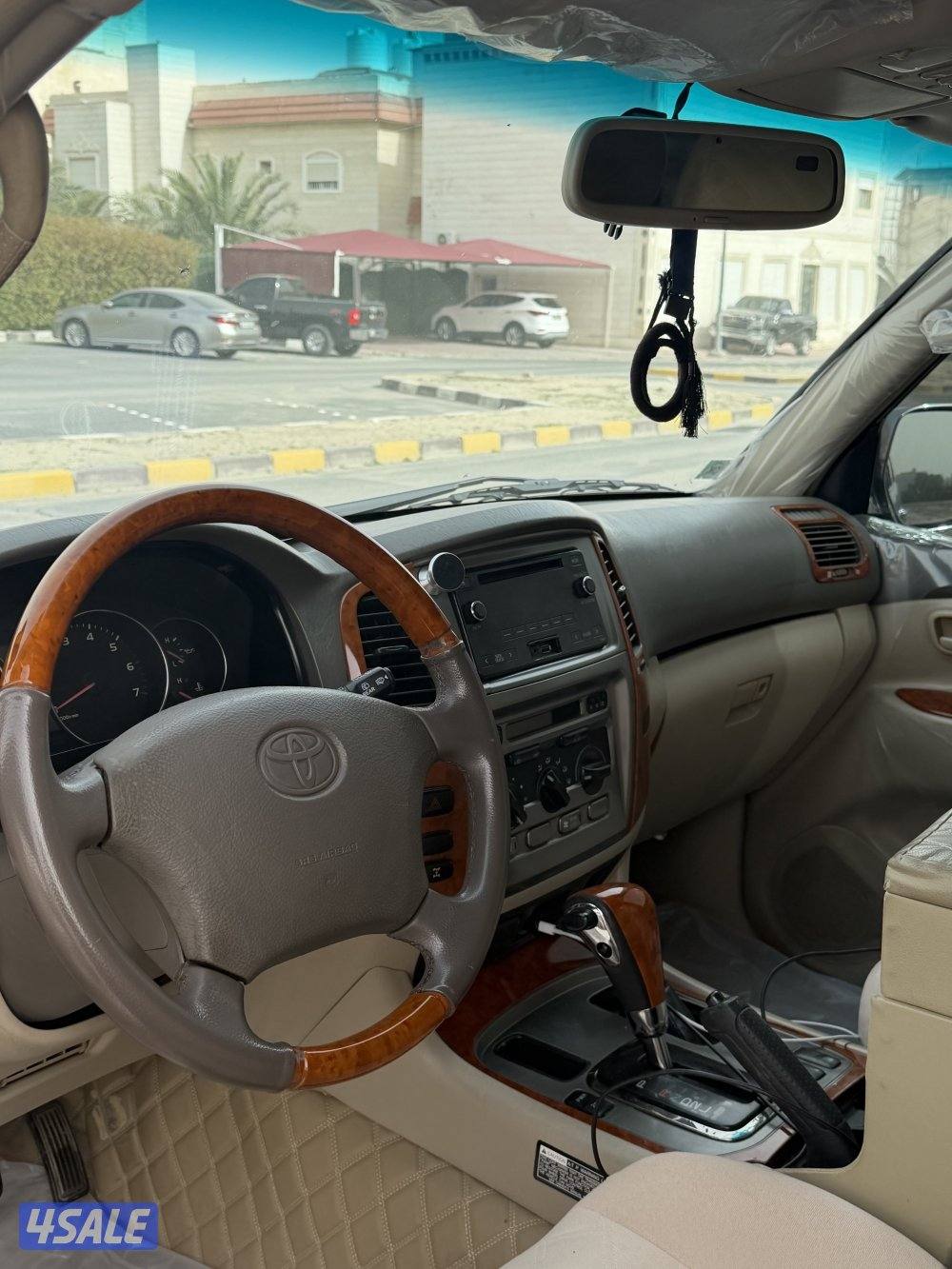 لاندكروزر 20064