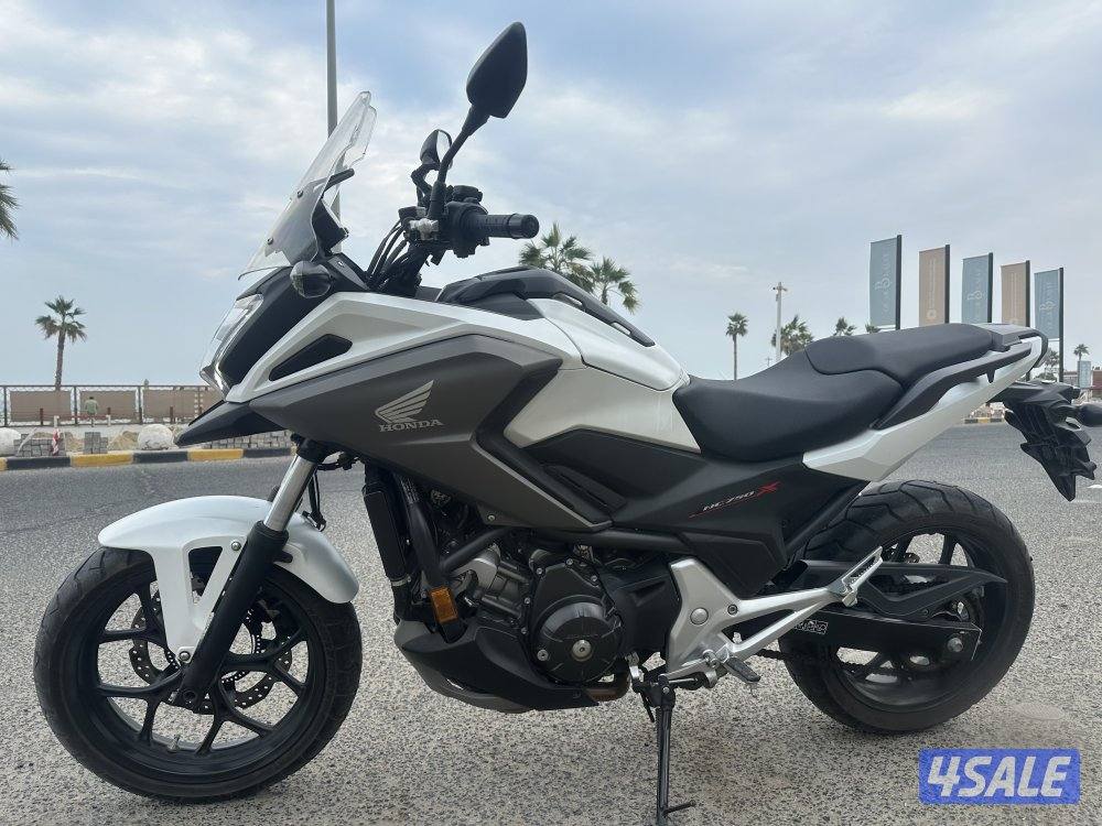 Honda nc750x2
