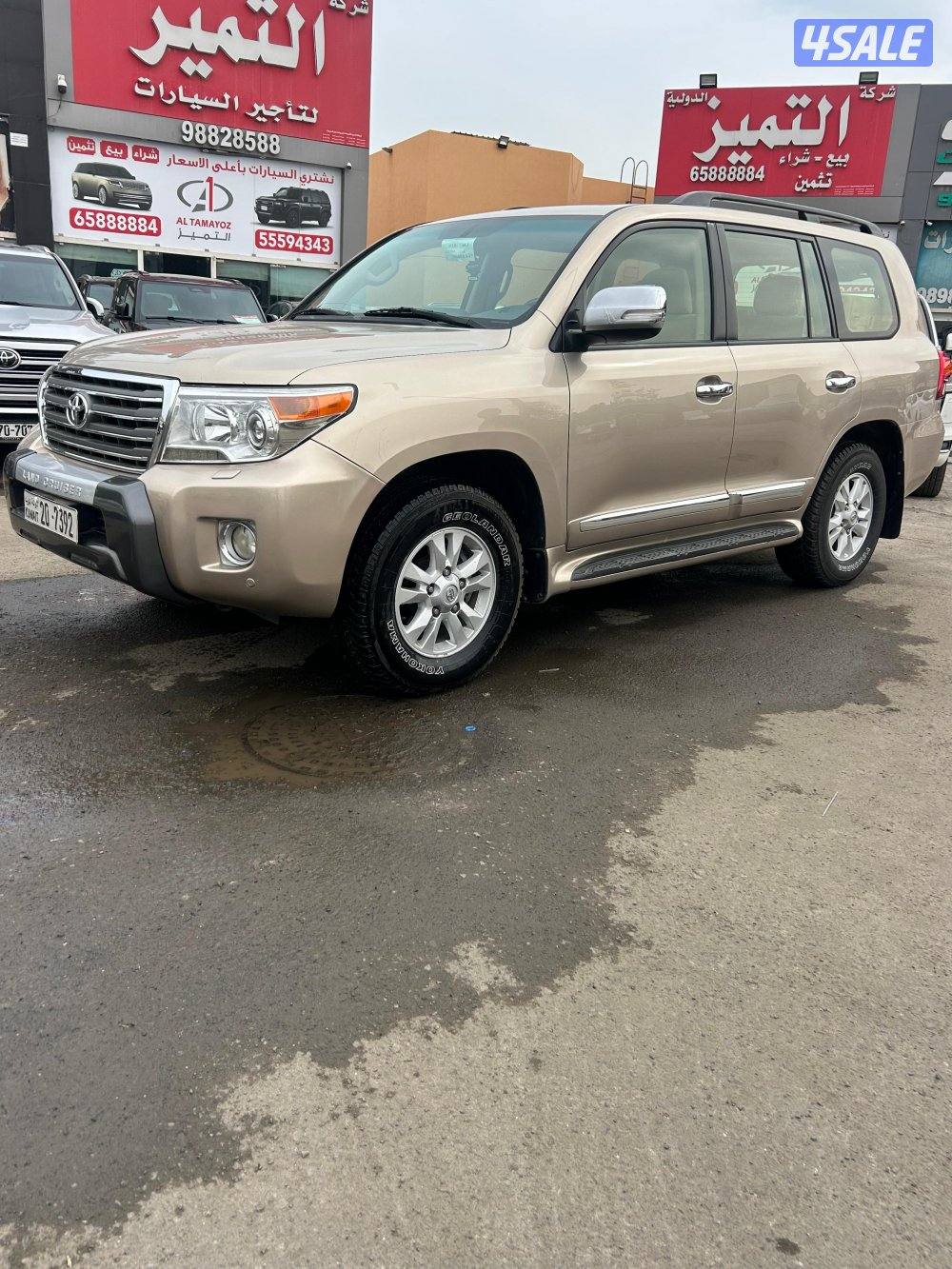 لاند كروزر GX.R -V8
موديل 2012
ماشى 479.000 k.m 
وارد الساير.صبغ وكالة0