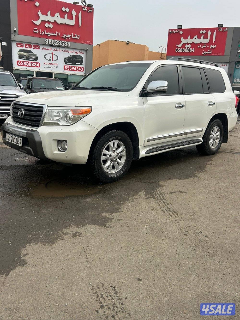 لاند كروزر GX.R -V8
موديل 2012
ماشى 490.000 k.m 
وارد الساير0