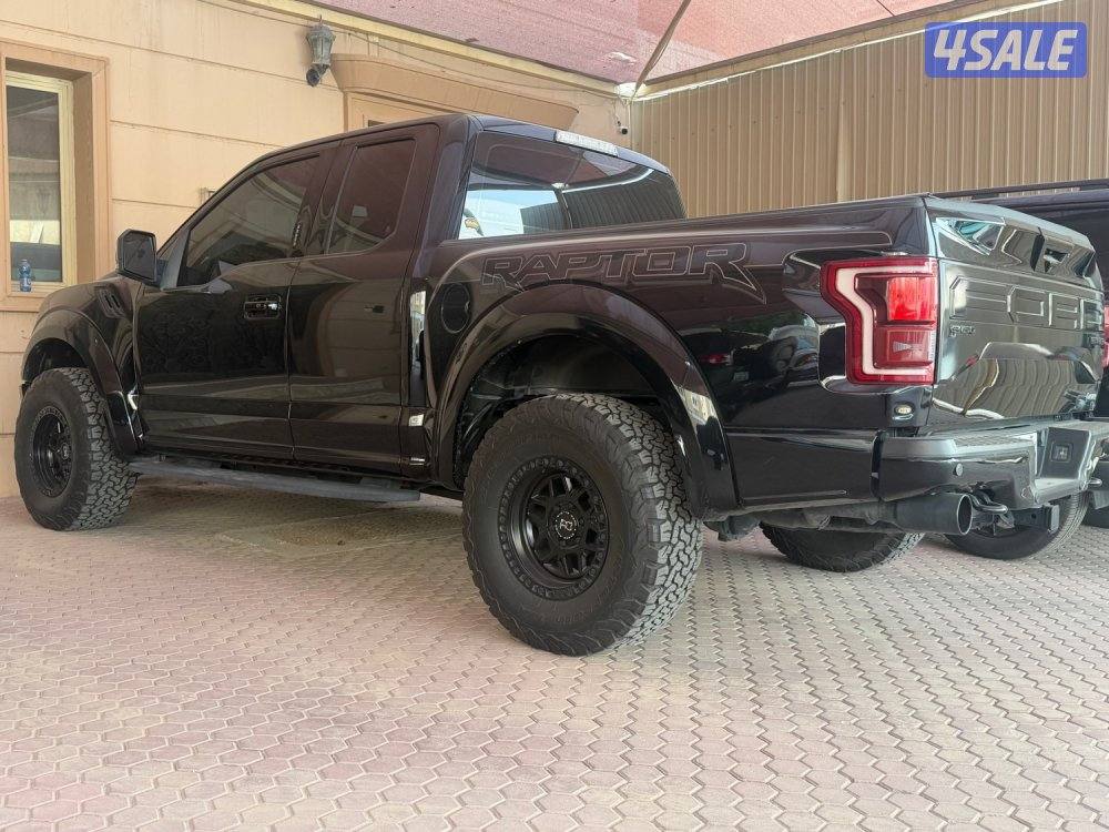 للبيع رابتر ماشي 682