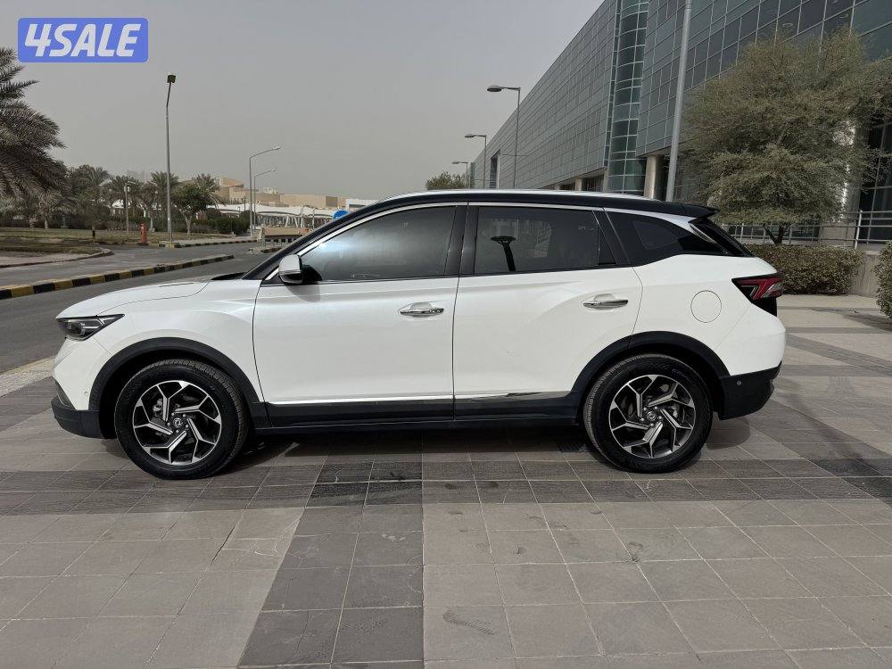 للبيع : جيب AX7 : موديل 2021 :عداد 64 الف كم2