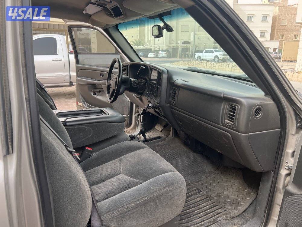 للبيع وانيت سلفرادو 2004 الموتر استعمال يومي ما يشتكي من شي4