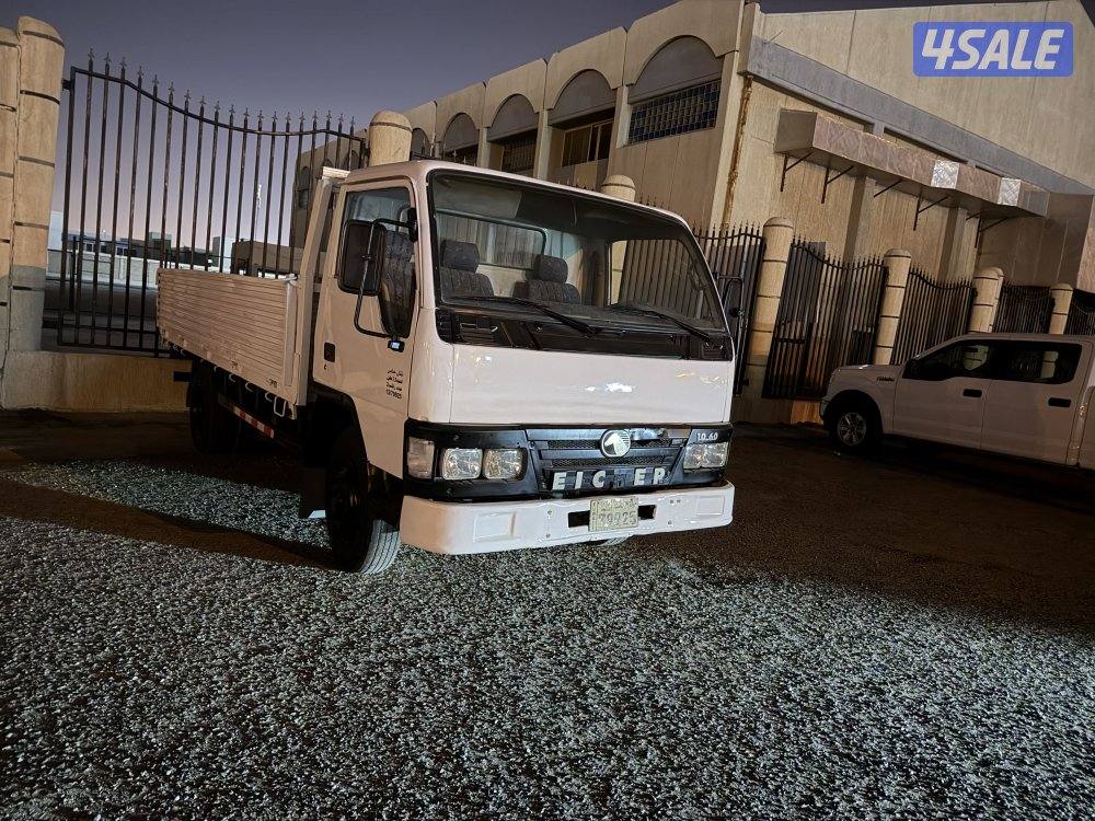 للبيع ايشر هندي موديل ٢٠١٢ ماشي ١٤٠ بحاله ممتازه قير مكينه شاصي تامين3