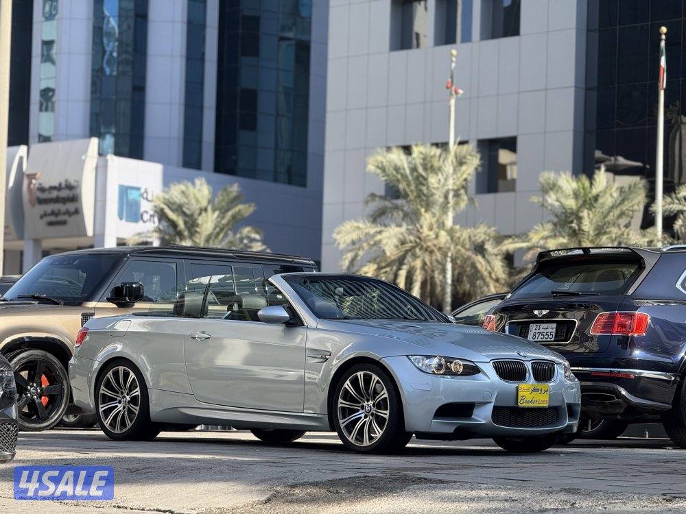 BMW M3 E93 …2008…77Km3