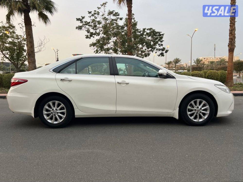 للبيع كامري 2017 ( عـداد 97 فـقـط ) بـحـالـه نـادره3