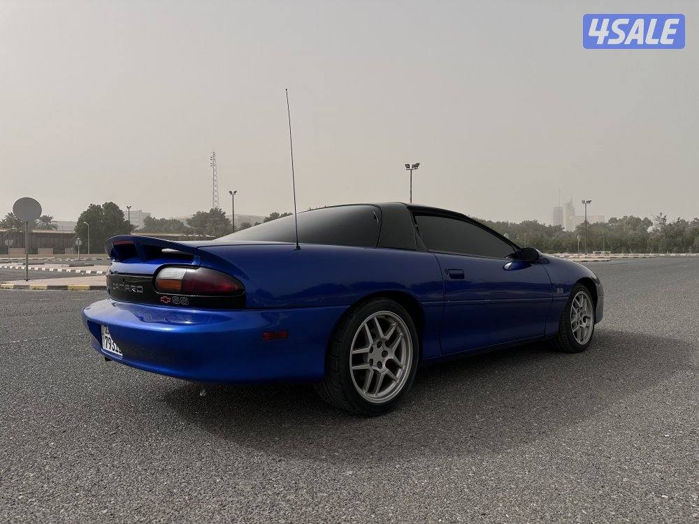 للبيع كمارو ss موديل ٢٠٠٠ توا واصله من امريكا0