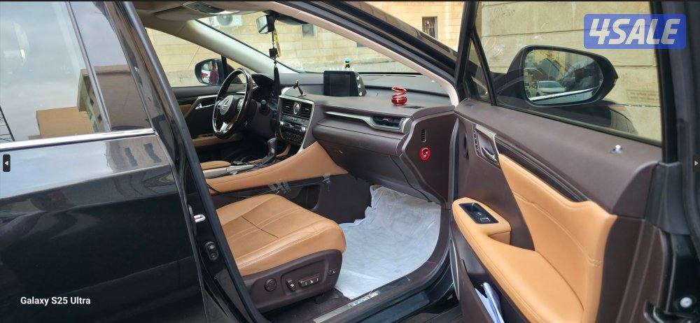 سيارة لكزس RX 350 بحالة ممتازة، يقودها طبيب، من الفئة الأعلى معروضة لل5