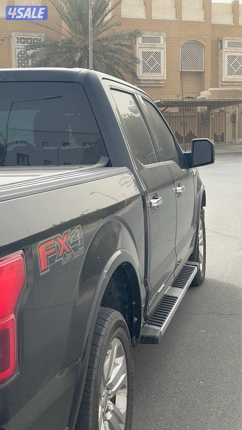 شرط الفحص قير ومكينه وشاصي وبدي نظيف وفي ملاحظه ورا بس4