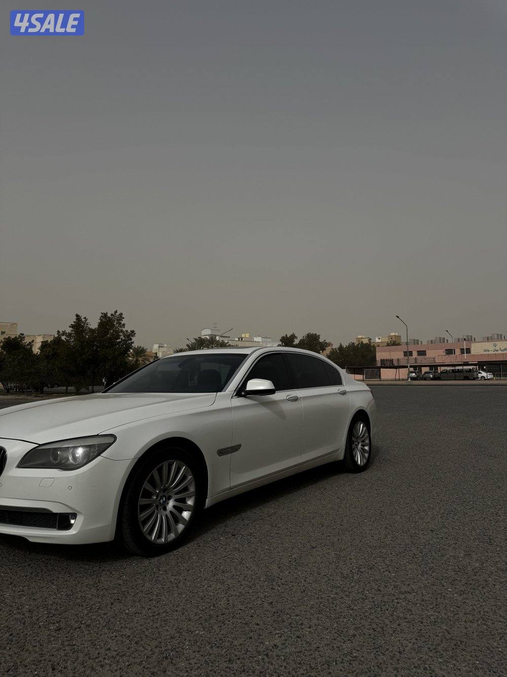 للبيع bmw730Li(118km)0