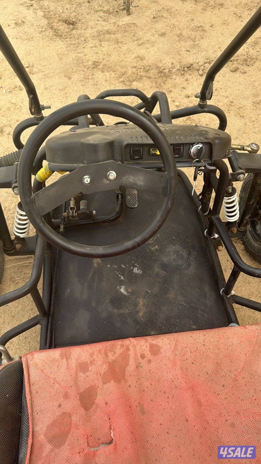 للبيع بقي سياره البقي نظيف و أمررها كلها زينه و شغال ومافيه اي مشكله4