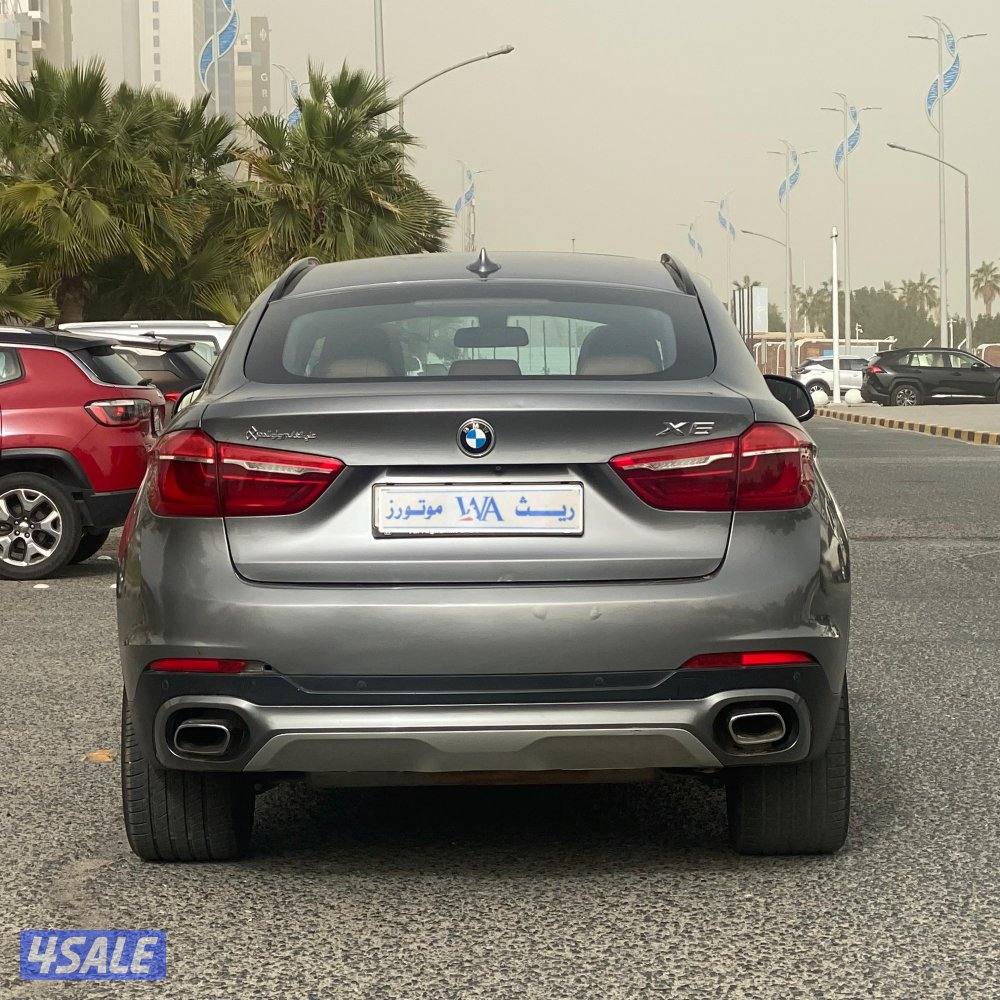 بيع🔺شراء🔺تثمين

- BMW X6  
- موديل 2017  
- العداد: 174,000 الف5