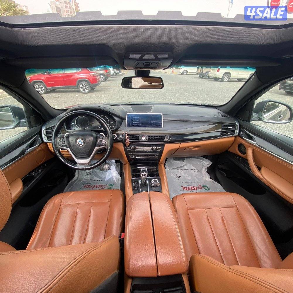 بيع🔺شراء🔺تثمين

- BMW X6  
- موديل 2017  
- العداد: 174,000 الف11